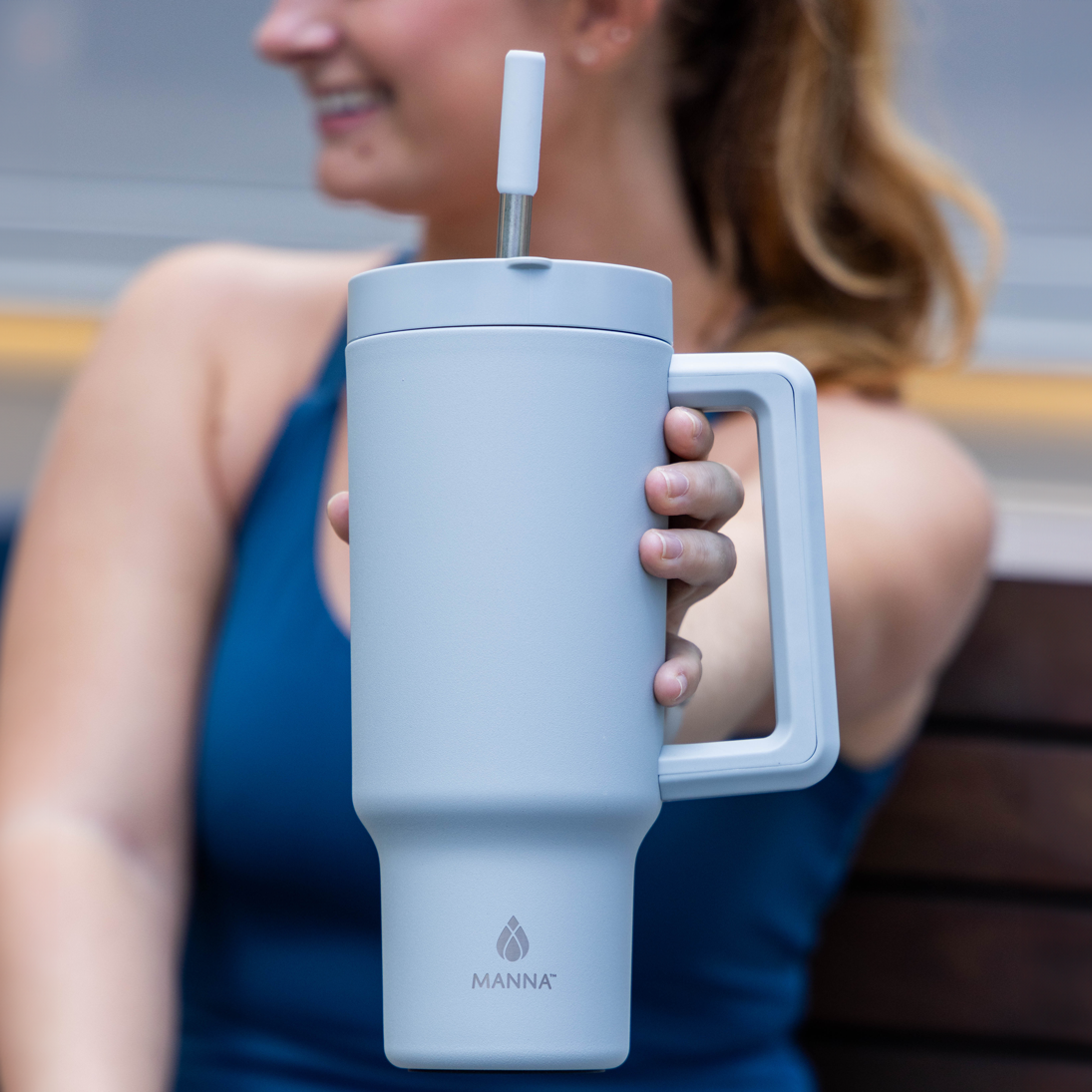 40-oz-top-tumbler-l4 Core_Home_Manna_Lifestyle_AUG_13-59.png