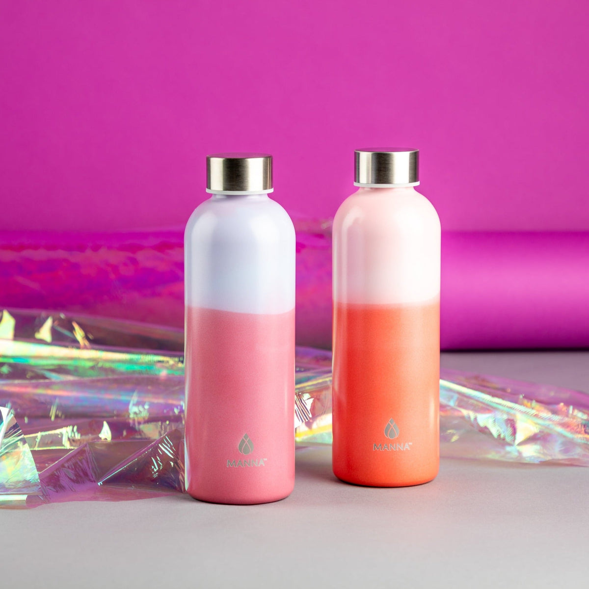 26-oz-color-changing-orbit-bottle-j4 MAN_Color_Changing_Orbit_04_1f51939e-4449-4700-b55a-0aef7e03d837.jpg