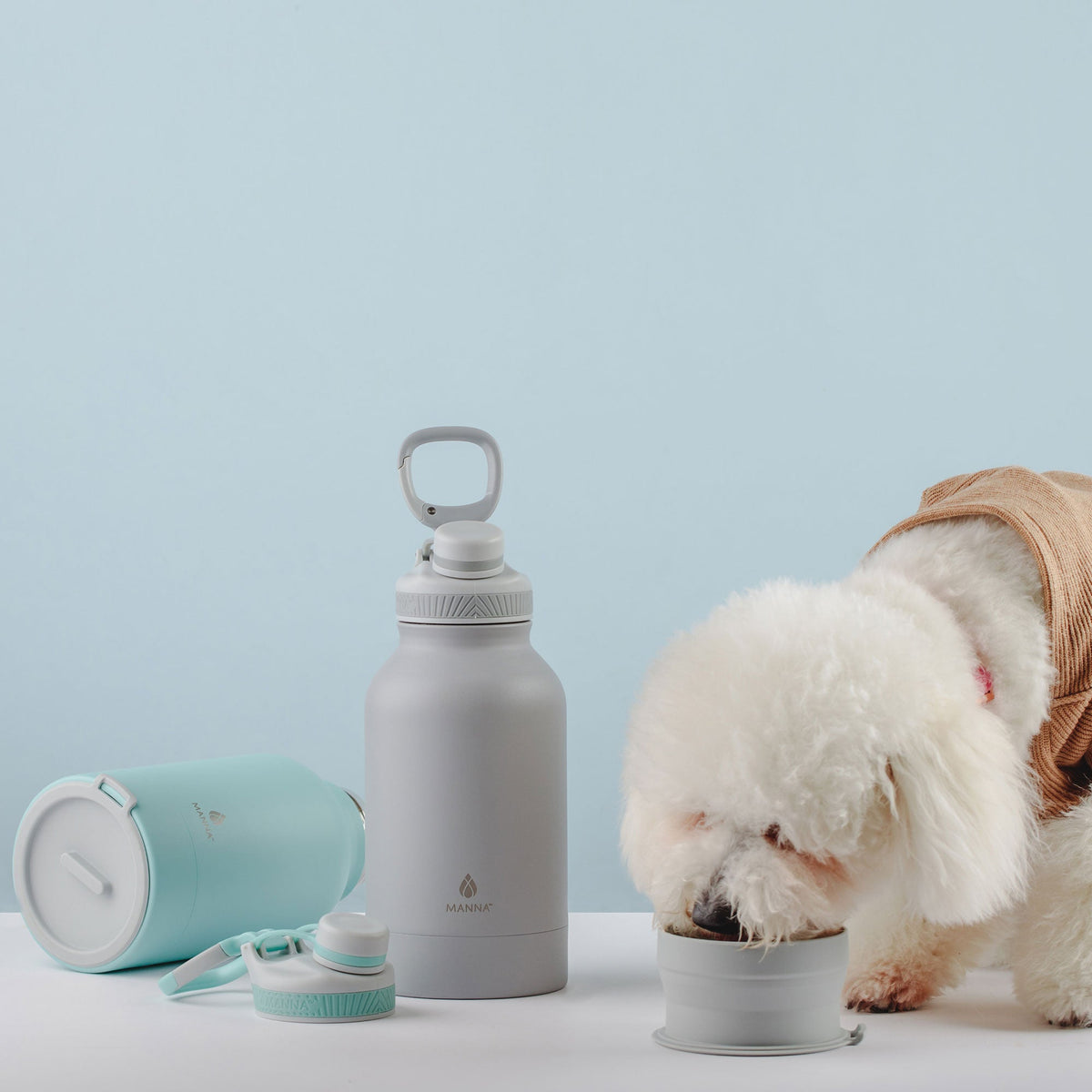 46-oz-rover-bottle-h9 WEB_156A7390_2b12558f-2e11-4712-881b-a120febc680c.jpg